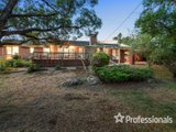 https://images.listonce.com.au/custom/160x/listings/32-james-milne-drive-croydon-north-vic-3136/725/01525725_img_01.jpg?gINttfHR_-8