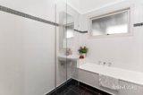 https://images.listonce.com.au/custom/160x/listings/32-jennifer-crescent-bayswater-north-vic-3153/907/01941907_img_07.jpg?SA1G5dD4UKU
