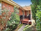 https://images.listonce.com.au/custom/160x/listings/32-jodi-avenue-wheelers-hill-vic-3150/737/01658737_img_07.jpg?MZ0dKivDPmg