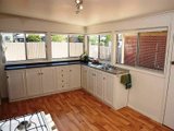 https://images.listonce.com.au/custom/160x/listings/32-joseph-street-ballarat-east-vic-3350/592/01575592_img_03.jpg?rYw1NWR_lTw