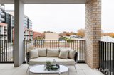 https://images.listonce.com.au/custom/160x/listings/32-kennedy-ave-richmond-vic-3121/180/01989180_img_09.jpg?70K9YOqa2sQ