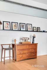 https://images.listonce.com.au/custom/160x/listings/32-kipling-street-richmond-vic-3121/049/01810049_img_10.jpg?momKD8tZoqA