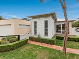 https://images.listonce.com.au/custom/160x/listings/32-knox-road-blairgowrie-vic-3942/639/00979639_img_12.jpg?qQqC-FEUCl0