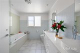 https://images.listonce.com.au/custom/160x/listings/32-kyora-parade-balwyn-north-vic-3104/205/01818205_img_08.jpg?XVxEm_UhMMw