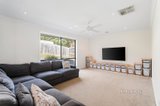 https://images.listonce.com.au/custom/160x/listings/32-larbert-road-mooroolbark-vic-3138/857/01576857_img_07.jpg?QELoB6Ett3E