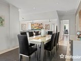 https://images.listonce.com.au/custom/160x/listings/32-larnook-crescent-mooroolbark-vic-3138/497/01526497_img_07.jpg?UN-V7I0Iiyk