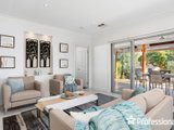 https://images.listonce.com.au/custom/160x/listings/32-larnook-crescent-mooroolbark-vic-3138/497/01526497_img_08.jpg?R_Wqltg0Zo8