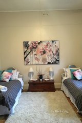 https://images.listonce.com.au/custom/160x/listings/32-lawrence-street-beaufort-vic-3373/758/01177758_img_11.jpg?4tukvIqimWA