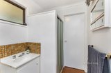 https://images.listonce.com.au/custom/160x/listings/32-lawrence-street-maldon-vic-3463/673/01107673_img_09.jpg?BPQQxYW-iX4