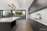 https://images.listonce.com.au/custom/160x/listings/32-leonie-avenue-bentleigh-east-vic-3165/384/01969384_img_31.jpg?Der_ZWH7FC4