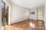 https://images.listonce.com.au/custom/160x/listings/32-lloyd-avenue-epping-vic-3076/107/01704107_img_05.jpg?AAD0RPwOf8Q