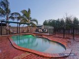 https://images.listonce.com.au/custom/160x/listings/32-macneil-drive-altona-meadows-vic-3028/444/01202444_img_05.jpg?iDFyR82EZi8