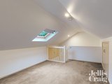 https://images.listonce.com.au/custom/160x/listings/32-maloney-street-kensington-vic-3031/017/01989017_img_10.jpg?BZMD9mCmVQM