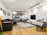 https://images.listonce.com.au/custom/160x/listings/32-martin-street-south-melbourne-vic-3205/097/01088097_img_08.jpg?-ZXKdkAM6u8