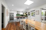 https://images.listonce.com.au/custom/160x/listings/32-meadowlark-lane-mooroolbark-vic-3138/680/01607680_img_03.jpg?NWlVBzxs2lA