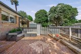 https://images.listonce.com.au/custom/160x/listings/32-meadowlark-lane-mooroolbark-vic-3138/680/01607680_img_09.jpg?nO1tRYM6DKk