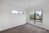 https://images.listonce.com.au/custom/160x/listings/32-miller-street-heidelberg-heights-vic-3081/348/01624348_img_10.jpg?oj_BLpUp2Sw