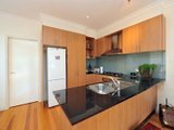 https://images.listonce.com.au/custom/160x/listings/32-monmouth-street-newport-vic-3015/181/01614181_img_03.jpg?llyayEsj74w