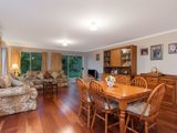 https://images.listonce.com.au/custom/160x/listings/32-moore-avenue-croydon-vic-3136/418/01524418_img_07.jpg?EdEnSYmxqpg