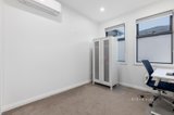 https://images.listonce.com.au/custom/160x/listings/32-morrison-court-mount-waverley-vic-3149/162/01646162_img_10.jpg?8_pBMygouC0