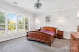 https://images.listonce.com.au/custom/160x/listings/32-mulgutherie-way-gisborne-vic-3437/839/01841839_img_10.jpg?b0UmPaA5H8A