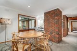 https://images.listonce.com.au/custom/160x/listings/32-mundara-drive-ringwood-vic-3134/722/01369722_img_07.jpg?tti3g0dvQ7I