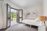 https://images.listonce.com.au/custom/160x/listings/32-nell-street-greensborough-vic-3088/639/01848639_img_11.jpg?KC3-3aeWS60