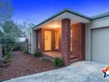 https://images.listonce.com.au/custom/160x/listings/32-neville-street-mooroolbark-vic-3138/943/01524943_img_01.jpg?LpaMcQGJg5o