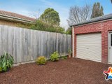 https://images.listonce.com.au/custom/160x/listings/32-neville-street-mooroolbark-vic-3138/943/01524943_img_14.jpg?EOEGLZUKXWI