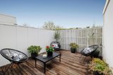 https://images.listonce.com.au/custom/160x/listings/32-oak-grove-malvern-east-vic-3145/640/01577640_img_14.jpg?QVWf024n5oQ