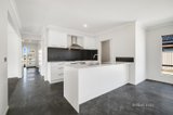 https://images.listonce.com.au/custom/160x/listings/32-parkland-drive-winter-valley-vic-3358/344/01643344_img_02.jpg?eLArca_JsOQ