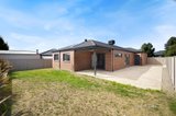 https://images.listonce.com.au/custom/160x/listings/32-parkland-drive-winter-valley-vic-3358/344/01643344_img_15.jpg?vEbcy3ip7P4