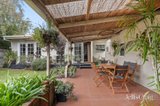 https://images.listonce.com.au/custom/160x/listings/32-percy-street-newport-vic-3015/284/01983284_img_09.jpg?UUSQ3YnM60c