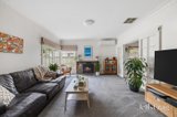 https://images.listonce.com.au/custom/160x/listings/32-percy-street-newport-vic-3015/284/01983284_img_14.jpg?bwhM34mi9XE