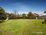 https://images.listonce.com.au/custom/160x/listings/32-railway-crescent-williamstown-vic-3016/027/01203027_img_10.jpg?GgFVU0-j11A