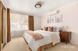 https://images.listonce.com.au/custom/160x/listings/32-riviera-road-avondale-heights-vic-3034/092/01816092_img_06.jpg?qzGXCFYDC8E