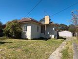 https://images.listonce.com.au/custom/160x/listings/32-salisbury-road-ashwood-vic-3147/010/01983010_img_01.jpg?9Zy712-rGlA