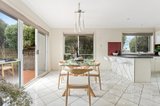 https://images.listonce.com.au/custom/160x/listings/32-scarborough-drive-patterson-lakes-vic-3197/010/01534010_img_05.jpg?xWMPubY390k