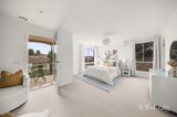 https://images.listonce.com.au/custom/160x/listings/32-schafter-drive-doncaster-east-vic-3109/523/01951523_img_15.jpg?G978GlBkXp0