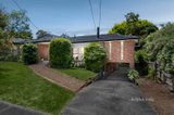 https://images.listonce.com.au/custom/160x/listings/32-shadowplay-road-mooroolbark-vic-3138/381/01607381_img_01.jpg?WF7974cvJJg