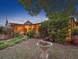 https://images.listonce.com.au/custom/160x/listings/32-the-circuit-lilydale-vic-3140/485/01525485_img_01.jpg?kZy-gBR2yV0