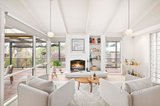https://images.listonce.com.au/custom/160x/listings/32-the-ridge-lilydale-vic-3140/990/01720990_img_03.jpg?OErC-EII6lM