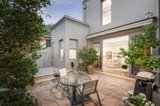 https://images.listonce.com.au/custom/160x/listings/32-thomas-street-kew-vic-3101/287/01348287_img_04.jpg?mE6bCR4-Z8Q