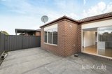 https://images.listonce.com.au/custom/160x/listings/32-tindales-road-wollert-vic-3750/440/01982440_img_08.jpg?1XiV0BR7iMM