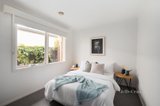 https://images.listonce.com.au/custom/160x/listings/32-tollington-avenue-malvern-east-vic-3145/369/01509369_img_08.jpg?-5jJlRkY86c