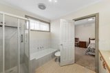 https://images.listonce.com.au/custom/160x/listings/32-tucker-road-bentleigh-vic-3204/349/00581349_img_06.jpg?4nOuz3Kn6v0