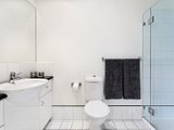 https://images.listonce.com.au/custom/160x/listings/32-vautier-street-elwood-vic-3184/961/01793961_img_05.jpg?uSKg6yadXhM