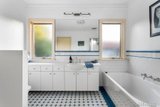 https://images.listonce.com.au/custom/160x/listings/32-view-street-alphington-vic-3078/296/01972296_img_08.jpg?9Q5wgOEgrPg