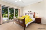 https://images.listonce.com.au/custom/160x/listings/32-woodhouse-grove-box-hill-north-vic-3129/512/01743512_img_05.jpg?kCMbJaiFaeE
