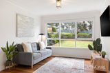 https://images.listonce.com.au/custom/160x/listings/32-zina-grove-mooroolbark-vic-3138/801/01990801_img_03.jpg?YwRQJIBlCAA